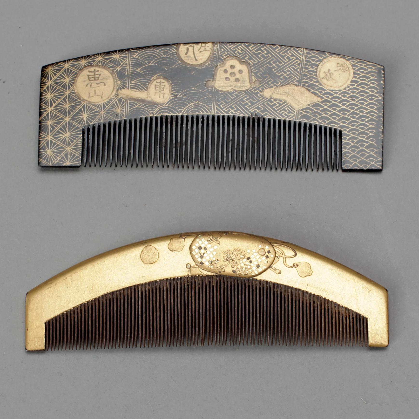 HÅRKAMMAR, 2 st, lack, Japan, 1800/1900.