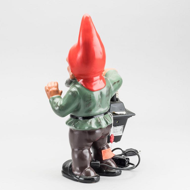 A ceramic gnome with lantern by Heissner, Germany, second half of the 20th century / turn of the century 2000.