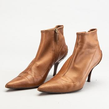 Gucci, shoes, size 38.