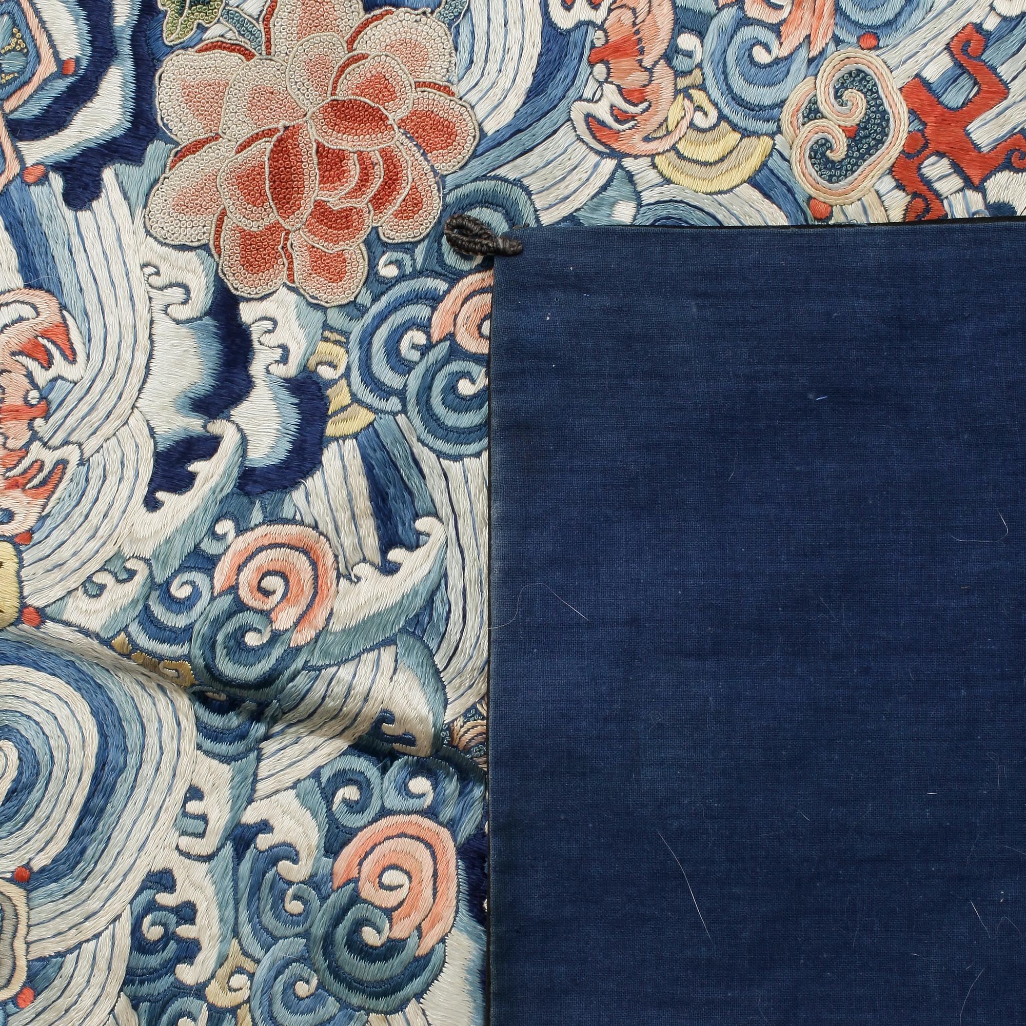 BRODERI, Kina, omkring år 1900.