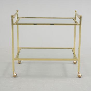 SERVERINGSVAGN, mässing och glas, omkring 1900-talets tredje kvartal.