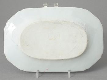 STEKFAT, porslin, Qianlong, Kina 1700-tal.