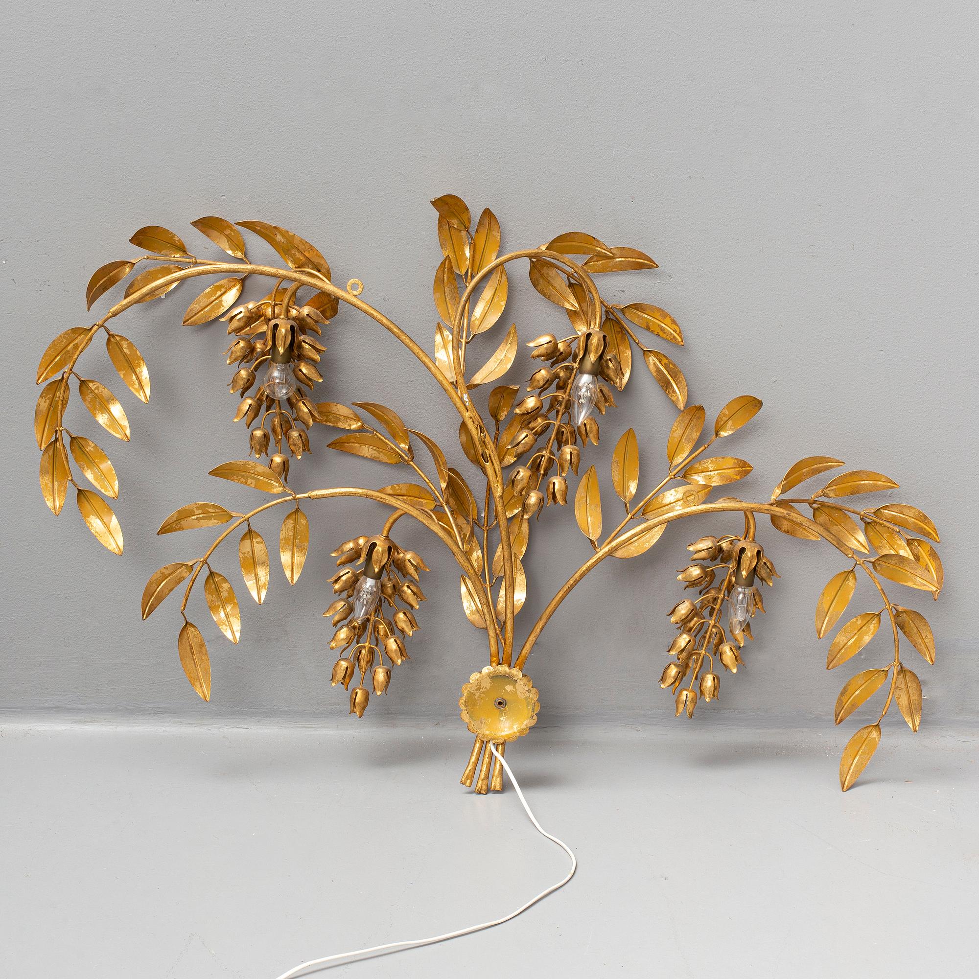 An italian 20th century 4-light wall light.