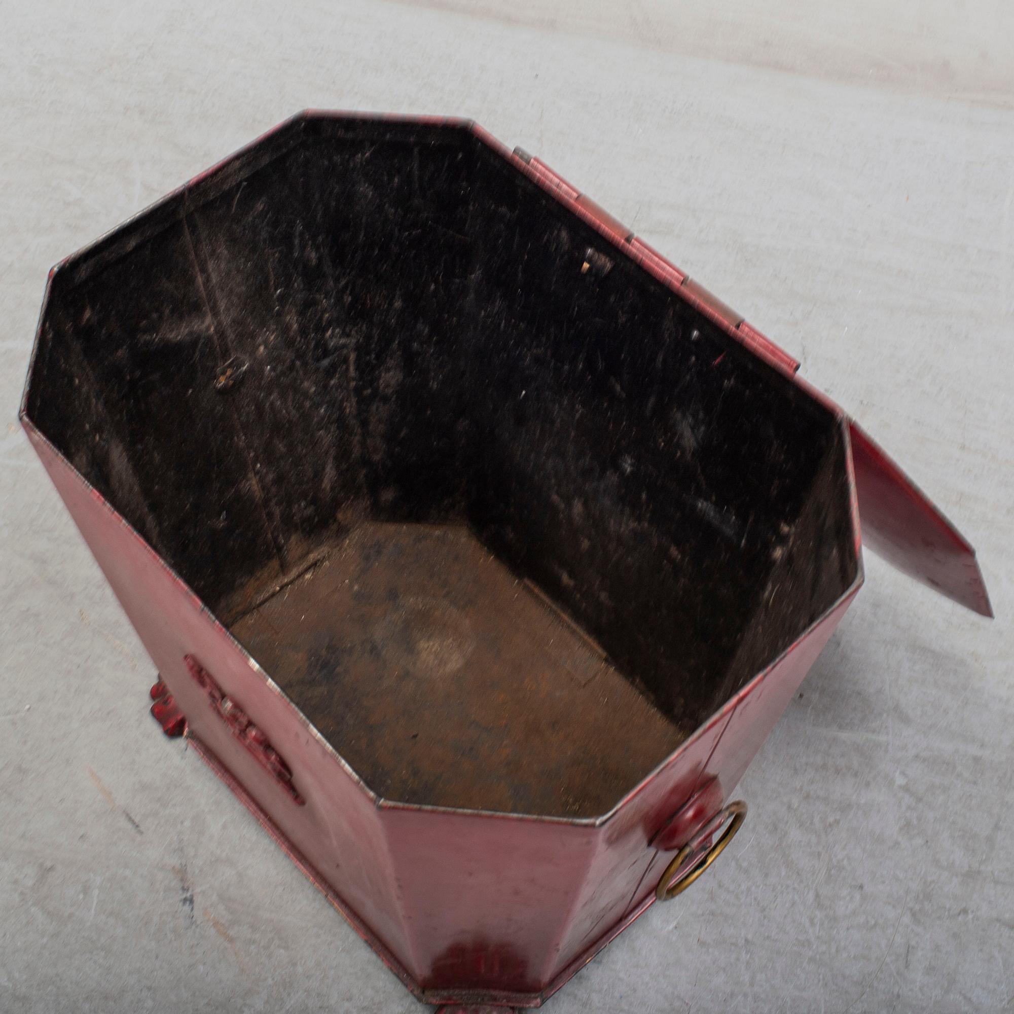 COAL BOX, late 19th / early 20th century.