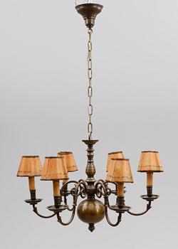 TAKKRONA, barockstil, 1900-talets första hälft. Höjd ca 45 cm.