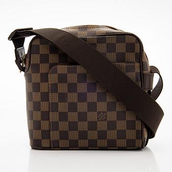 Louis Vuitton, a Damier Ebene 'Olav PM' bag.