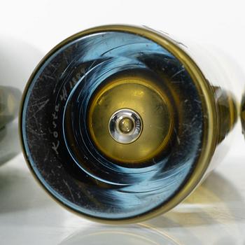 Vicke Lindstrand, four vases, Kosta, mid-20th century.