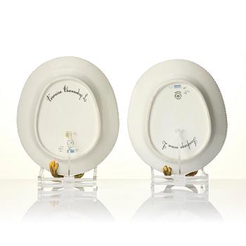 A pair of Royal Copenhagen 'Flora Danica' dishes, Denmark, 20th century.