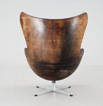 FÅTÖLJ, "Ägget". Arne Jacobsen, Fritz Hansen, Danmark.