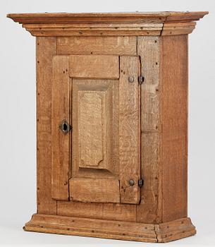 VÄGGSKÅP, allmoge, 1800-tal.