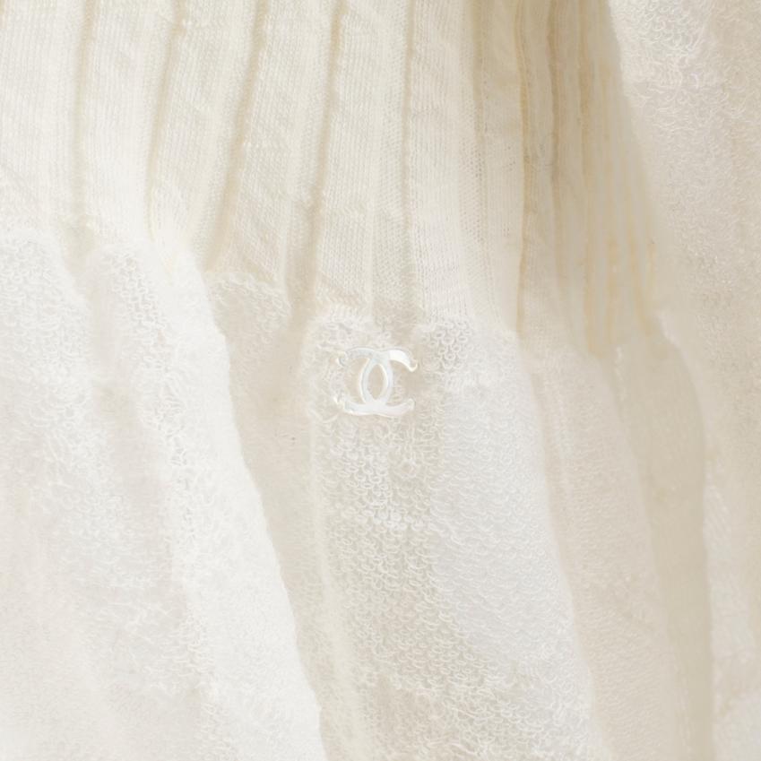 CHANEL, sweater, french size 40.