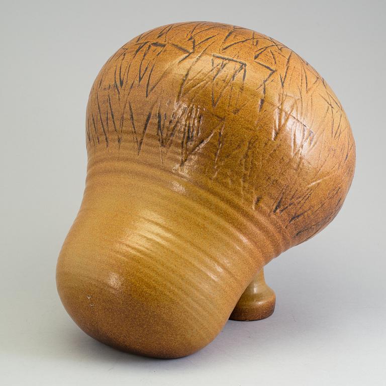 LISA LARSON, a stoneware sculpture "Lejon Maxi", Gustavsberg.