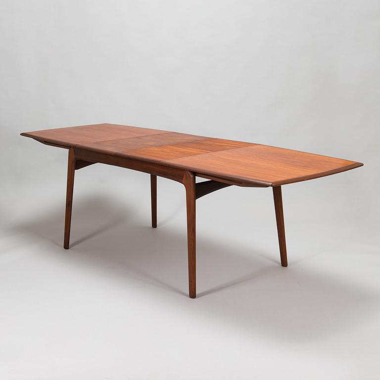 Arne Hovmand-Olsen, 1950's dining table and four chairs for Mogens Kold, A/S Kerteminde, Denmark.