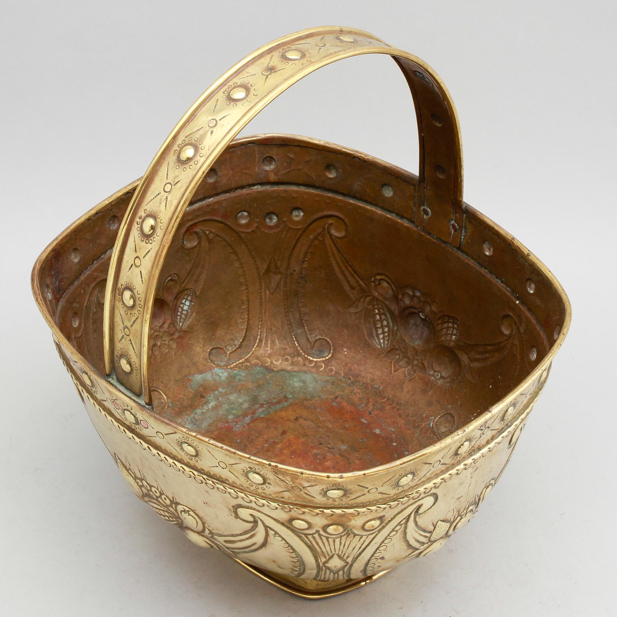 FRUKTKORG, mässing, 1800-talets första hälft.