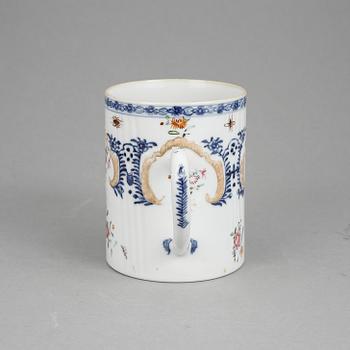MUGG, porslin, Qingdynastin, Qianlong (1736-95).