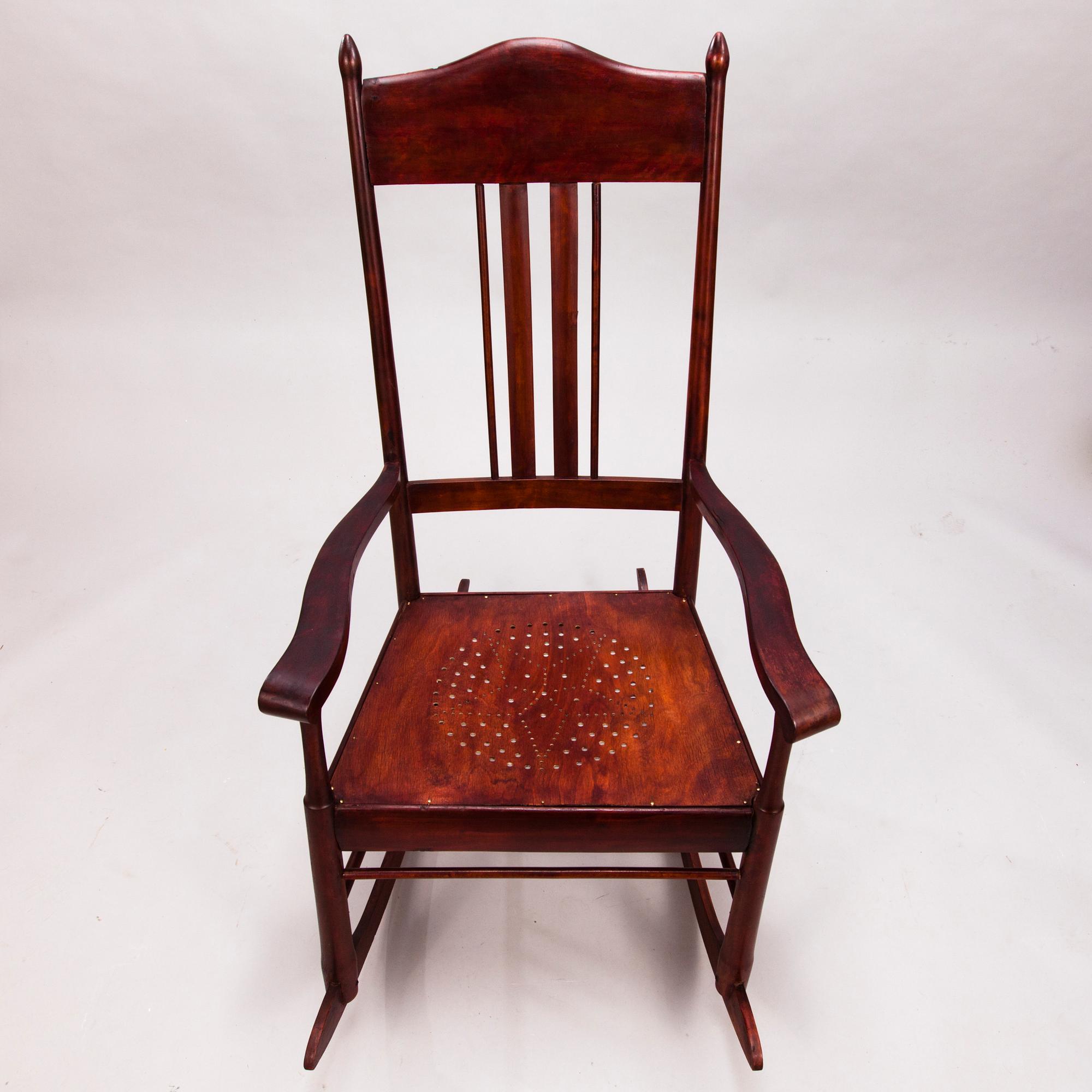 SOFFA och GUNGSTOL, Suomen Tuoli-, Kalusto- ja Sorvaustehdas, Jyväskylä & Muurame, 1906-1910.