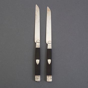 12 French silver and ebony fruit knives, 1809-19.