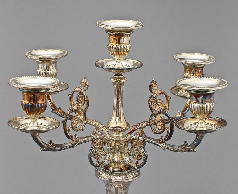 KANDELABRAR, ett par, sengustaviansk stil, nysilver, GAB, Stockholm, 1900-talets sista kvartal.