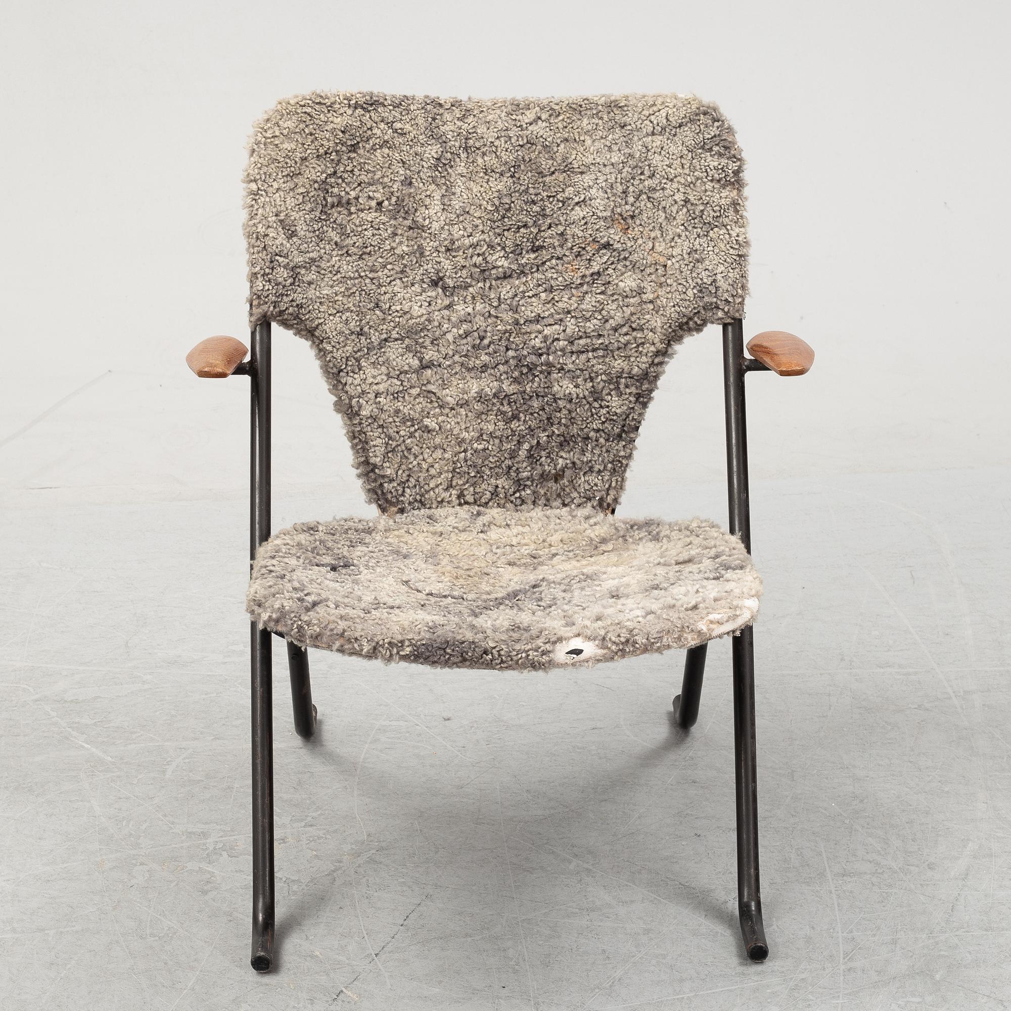 A 'Gåsen' armchair, Herman Persson Järn- & Trämanufaktur, Bjärnum, 1950's.