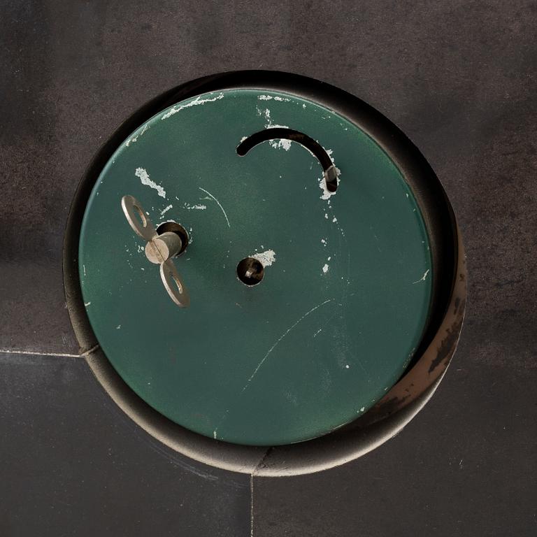 An art decó table watch, 1930s.