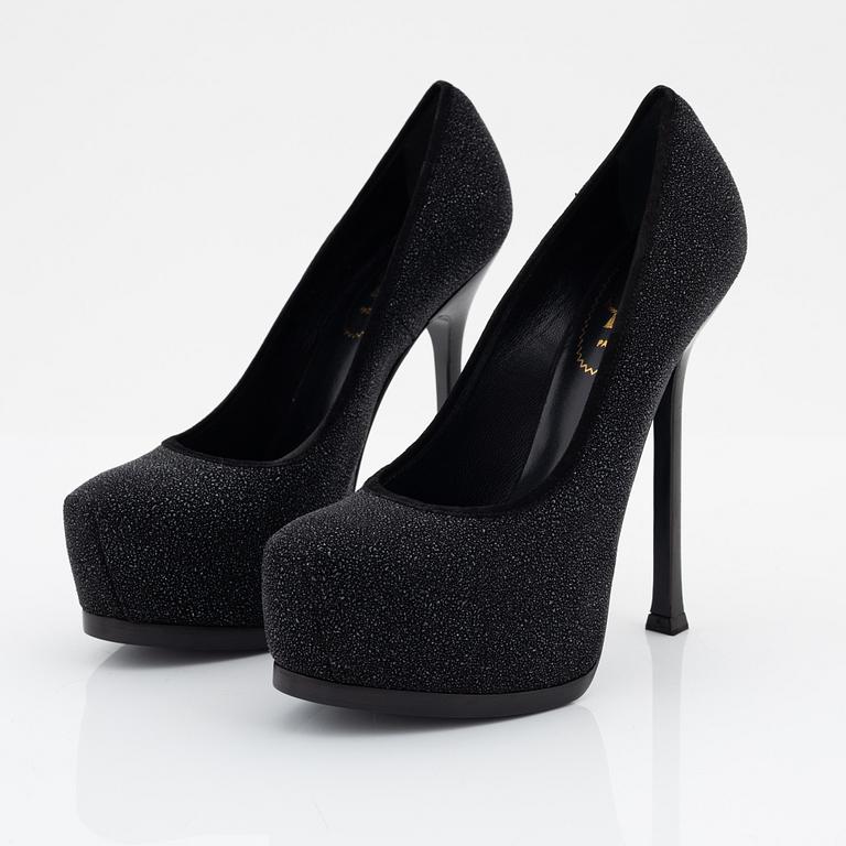 Yves Saint Laurent, a pair of black leather platform pumps, size 36 1/2.