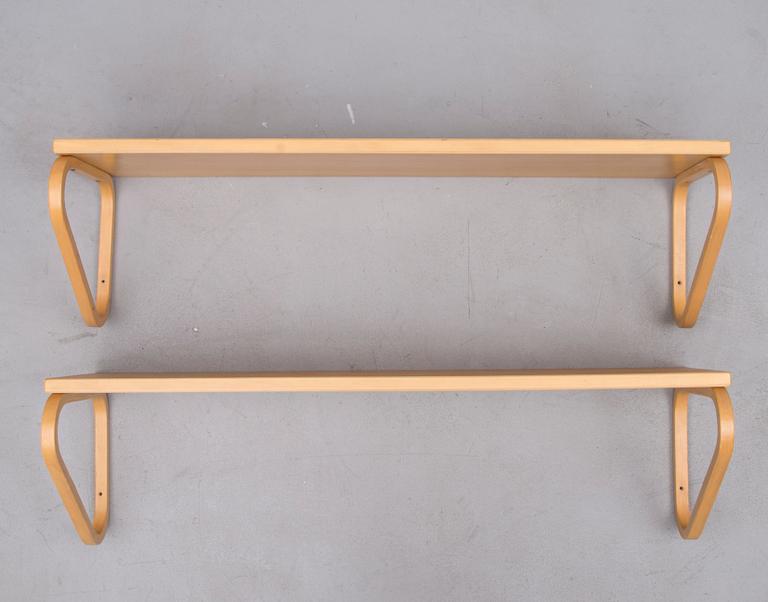 HYLLOR, 2 st, modell 112B, Alvar Aalto, Artek 1900-talets slut.