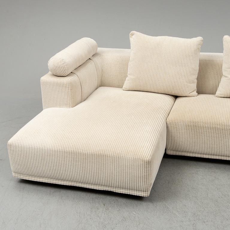 An Eilersen sofa, model Baseline.