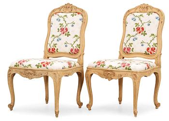 446. A pair of Swedish Rococo 18th century chairs.