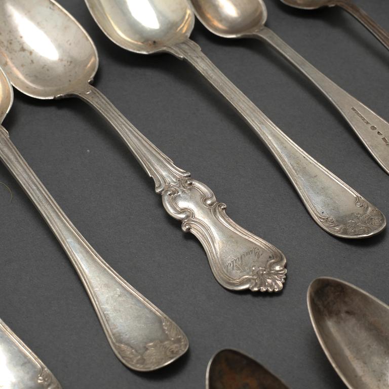 28 pcs of silverware, 19th century.