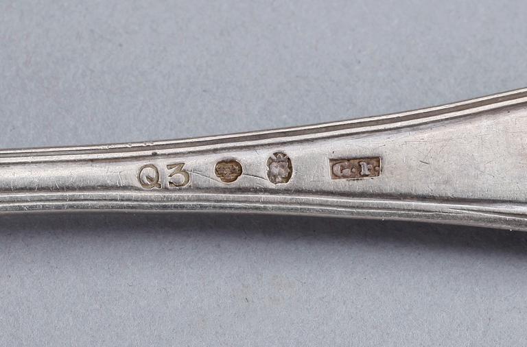 PARTI SILVER, 19 delar, Gustaf Folcker, Stockholm, 1800-/1900-tal. total  silvervikt  ca 477 gram.
