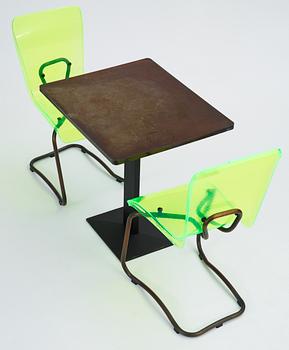 A set of two plastic and metal chairs and a  table 'Kiasma', Källemo AB,  Sweden 2008.