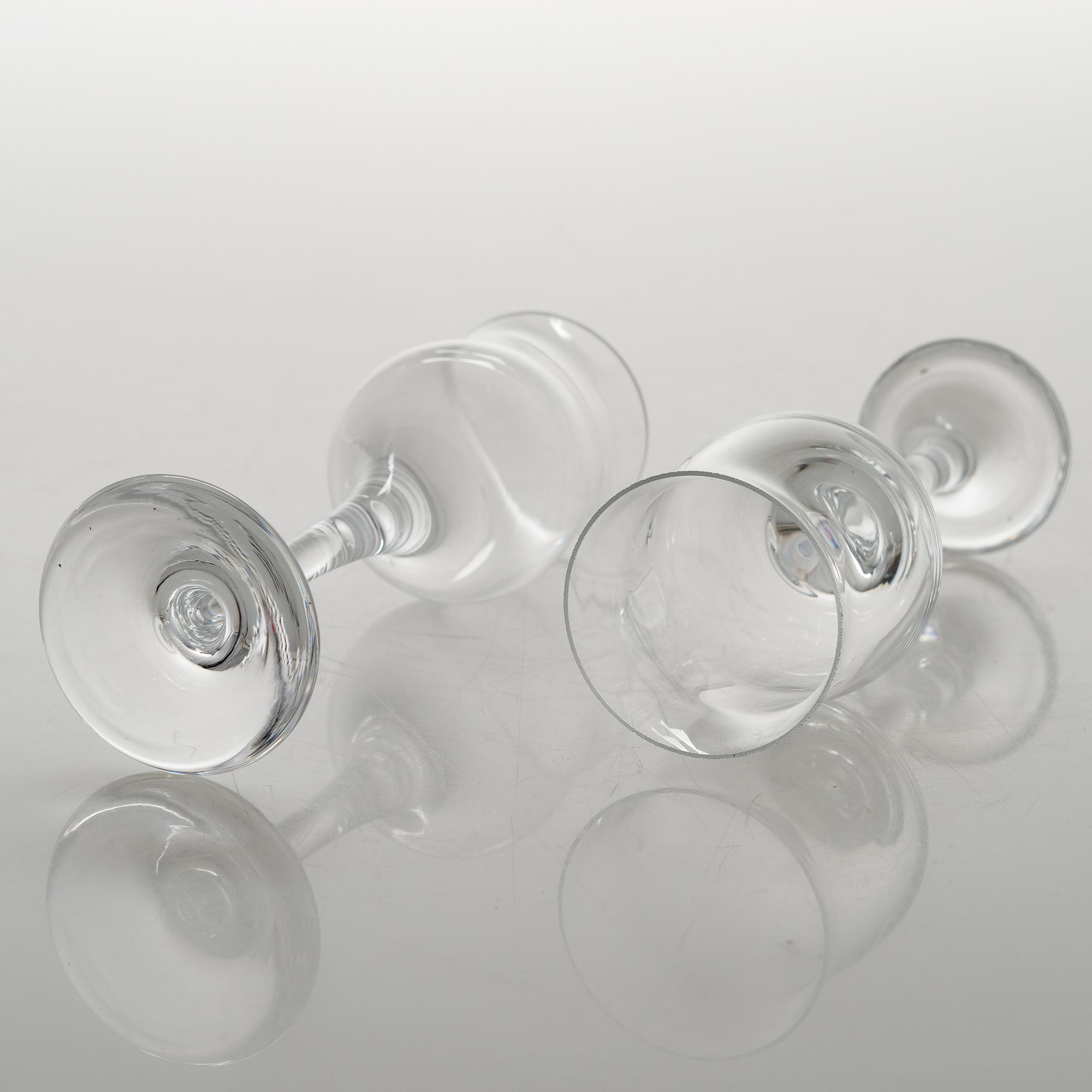 TIMO SARPANEVA, set of 9 'Loimu' (Blaze) drinking glasses for Iittala.