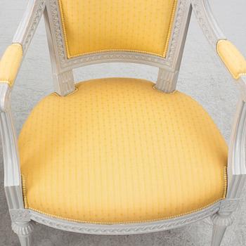 Karmstolar, ett par, av Lars Söderholm  (mästare i Stockholm 1789-94), Gustavianska.