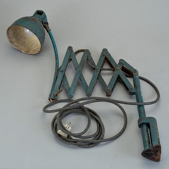 VÄGGLAMPA, industrimodell, 1900-talets mitt.