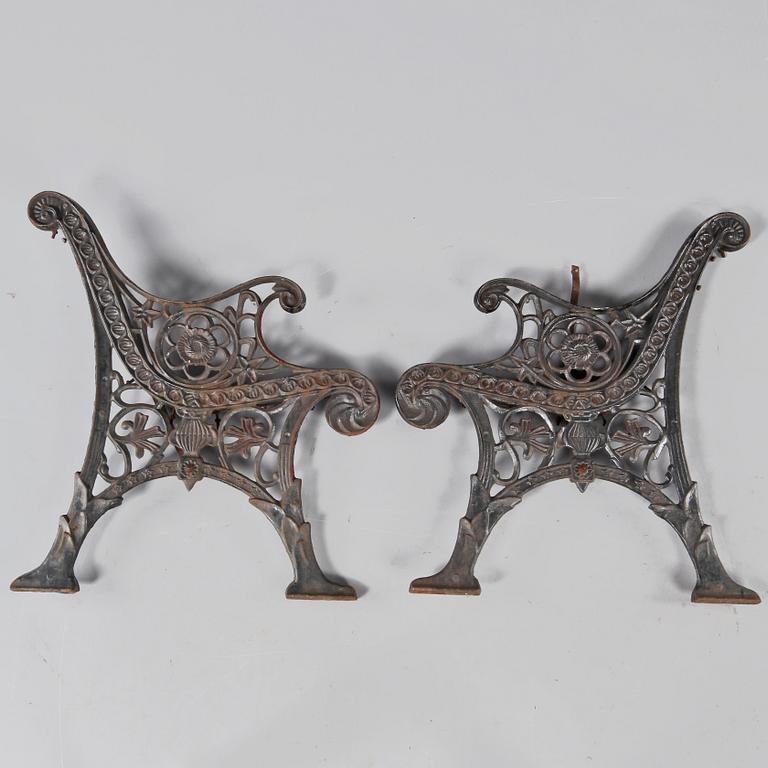 GAVLAR TILL TRÄDGÅRDSSOFFA, 1900-talets andra hälft.