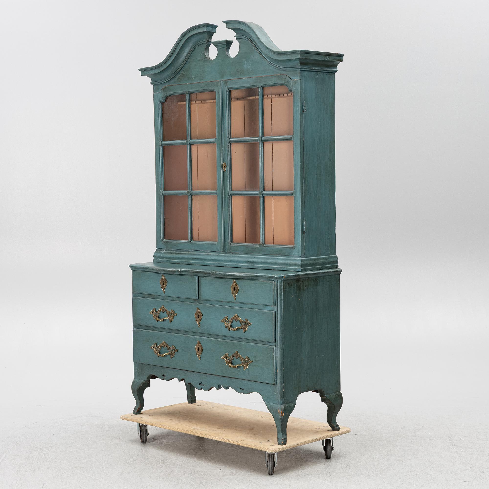 Vitrinskåp, 1700-tal.