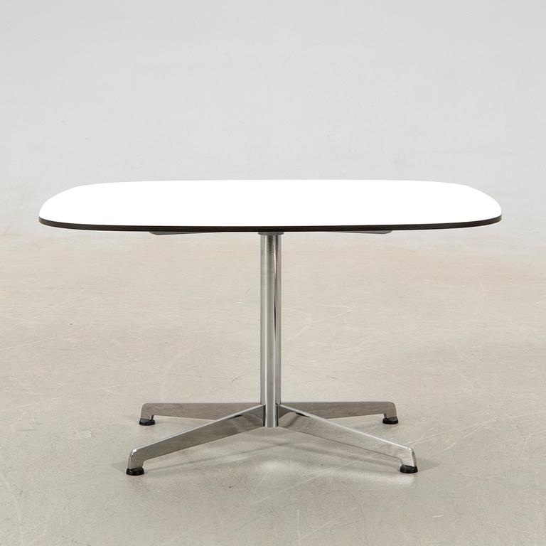 Gunilla Allard, dining table, "Cooper", Lammhults, contemporary.