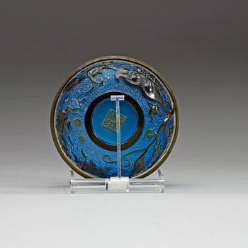 A Glass bowl, Qing dynasty (1644-1912).