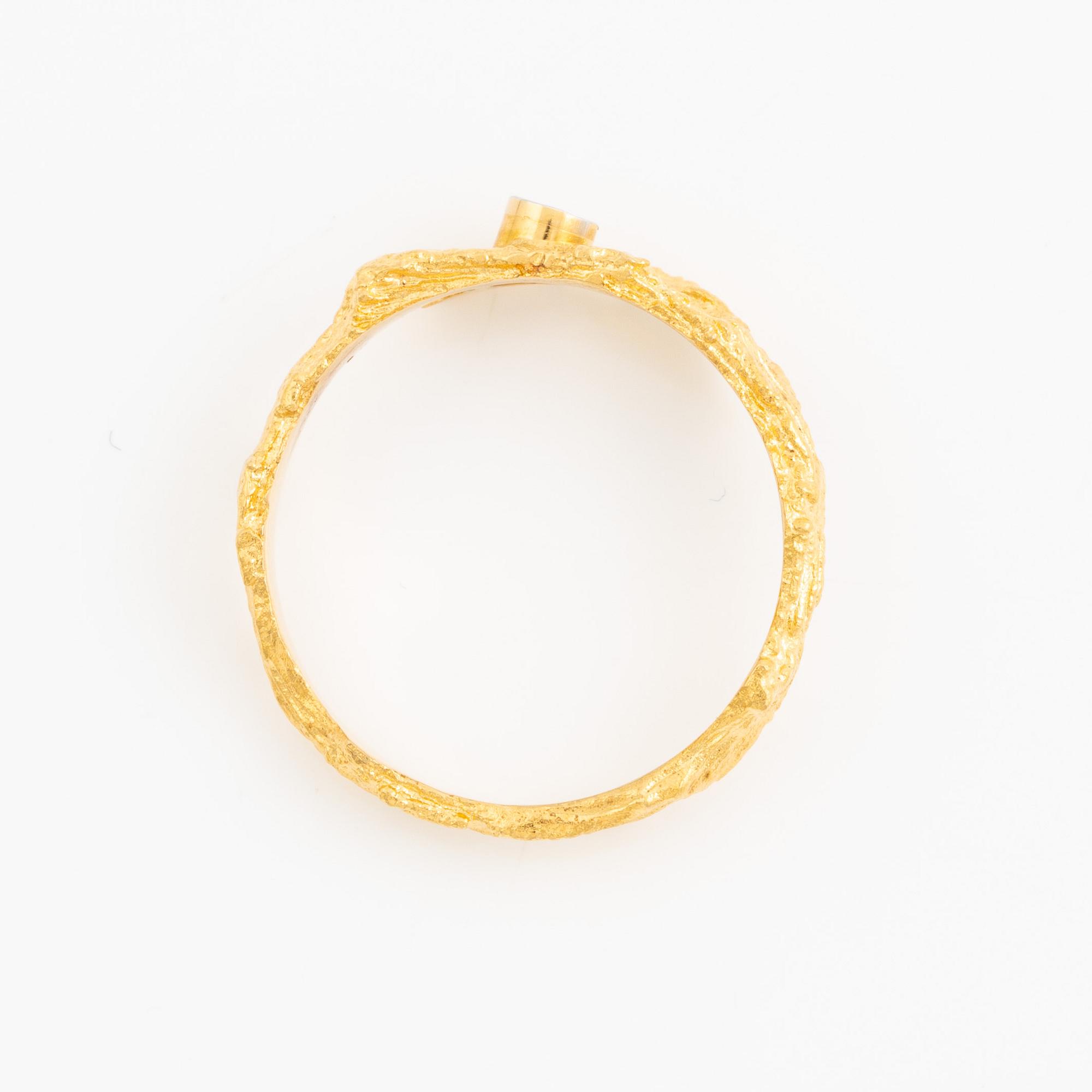 Björn Weckström, ring 18K gold with an eight-cut diamond, Finland 1979. By Lapponia.