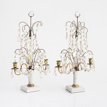 Bordslystrar ett par, 1900-talets första hälft.