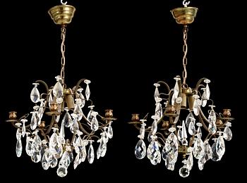 LJUSKRONOR, ett par, barockstil, 1900-talets andra hälft. H 40(70).