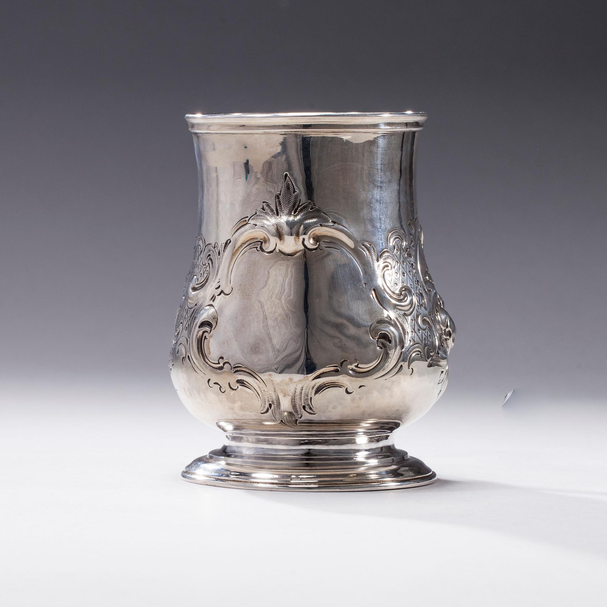 STOP, silver, London 1862. Vikt 282 g.