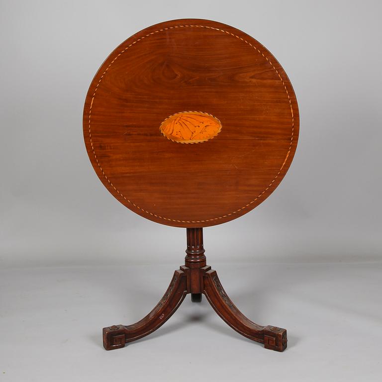 FÄLLBORD, 1800-talets första hälft.