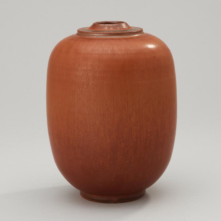 An Erich & Ingrid Triller stoneware vase, Tobo.