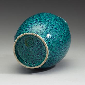 A robin's egg glazed vase, Qing dynasty, late 19th century.