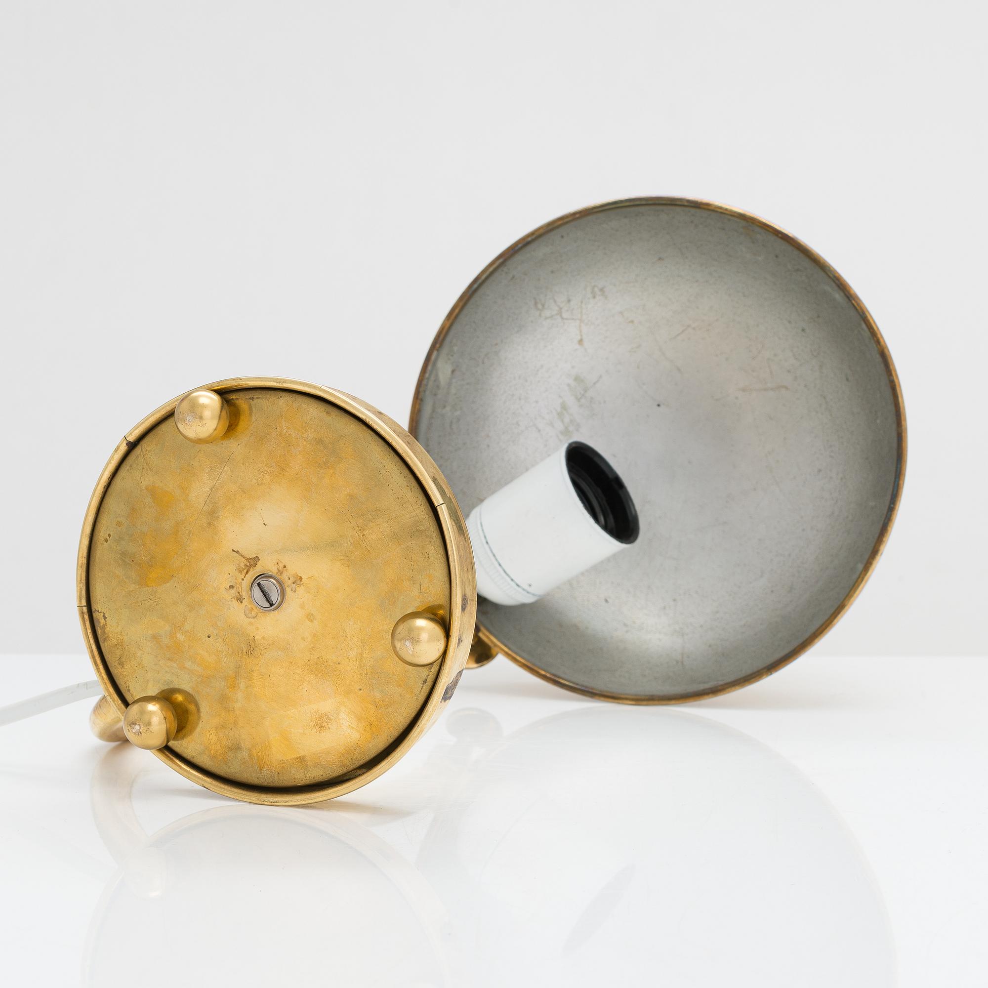 A mid 20th century brass table lamp.