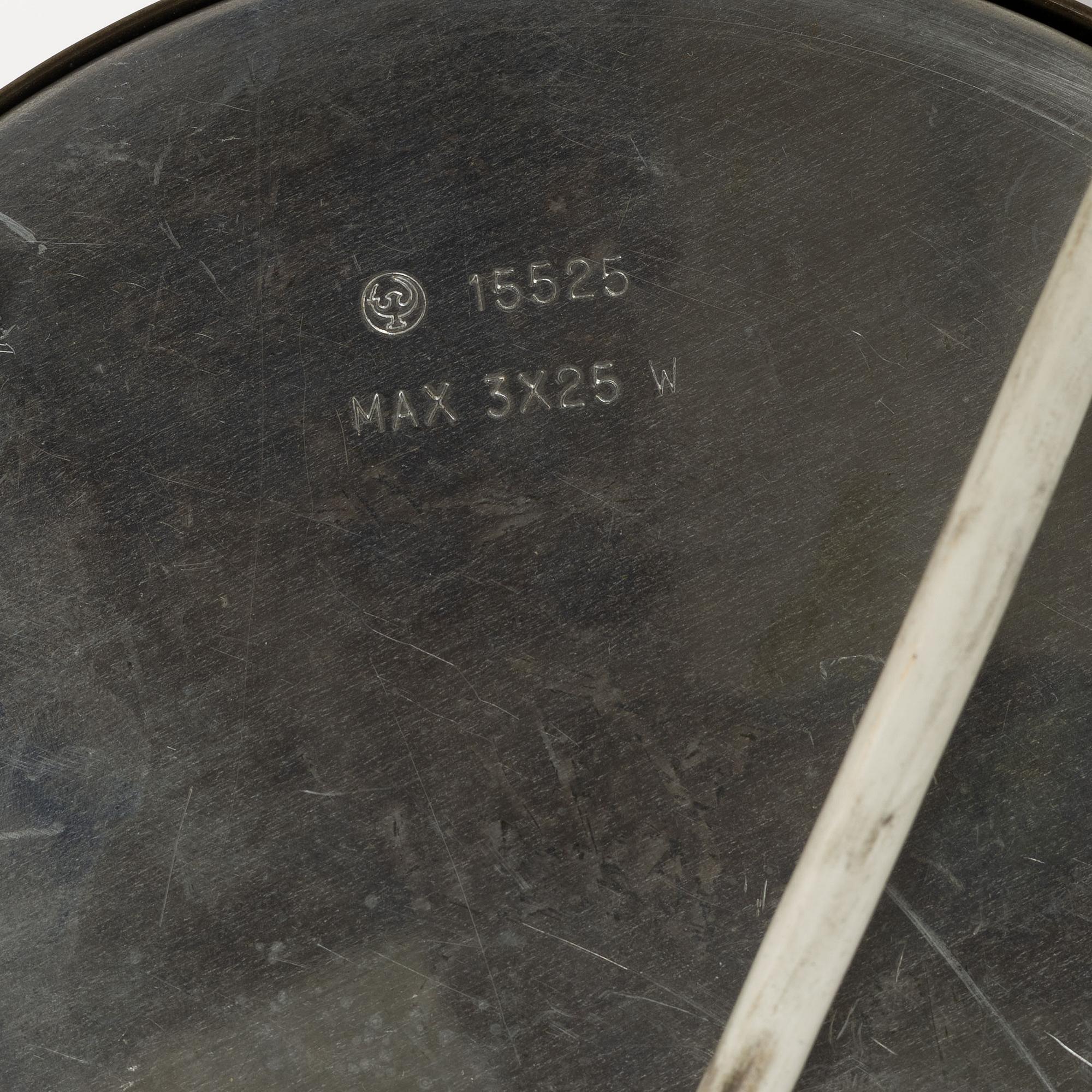 Harald Notini, a table lamp model "15525", Arvid Böhlmarks Lampfabrik, Stockholm, 1950s.