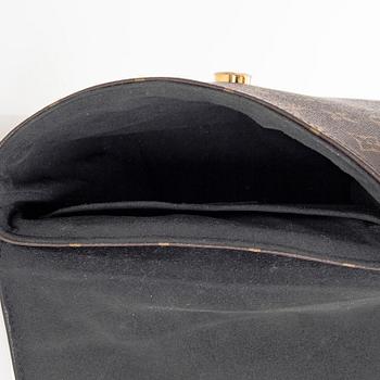 Louis Vuitton, a Monogram "Locky BB" bag.