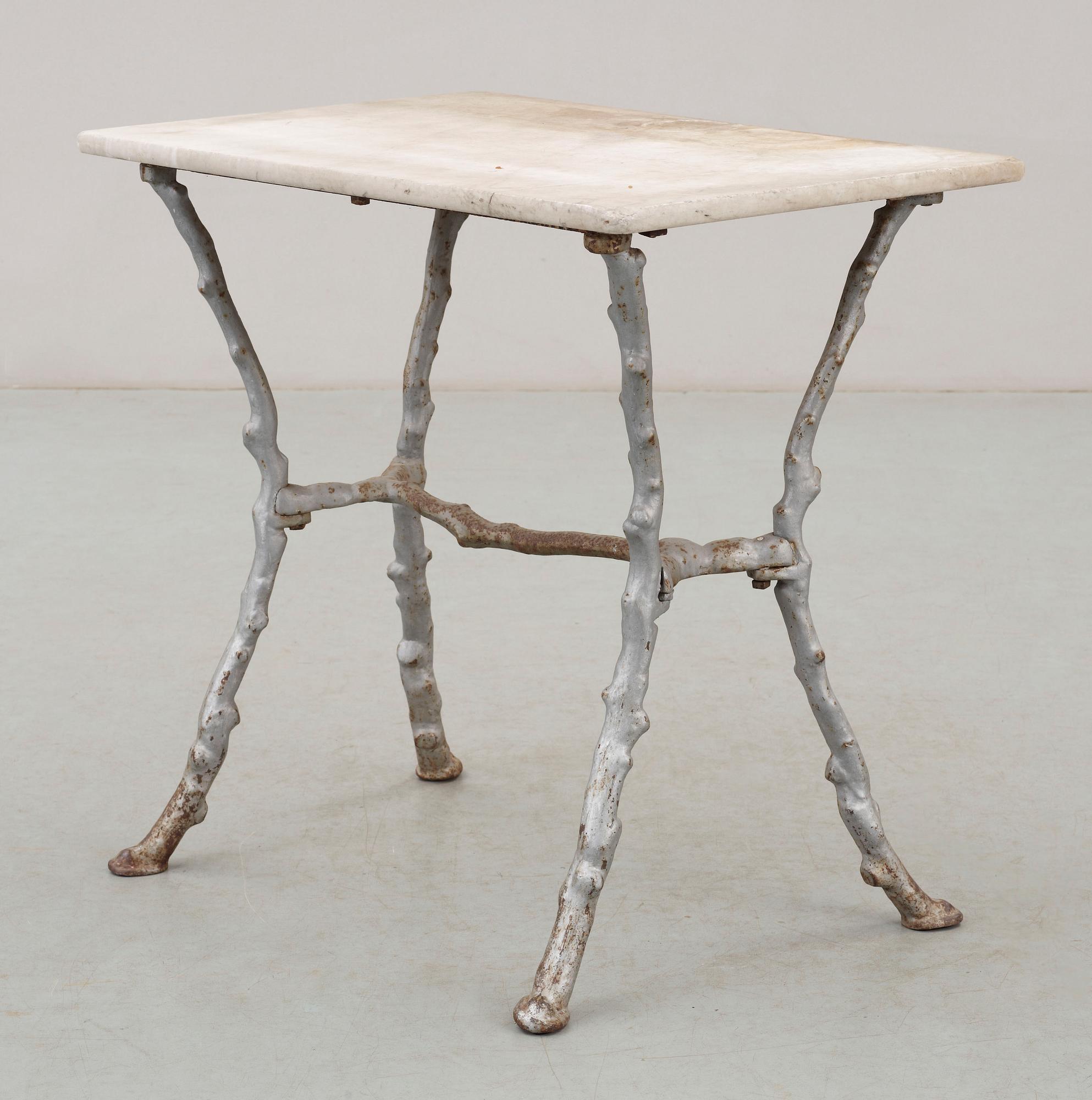 TRÄDGÅRDSBORD, gjutgjärn. 1800/1900-tal.