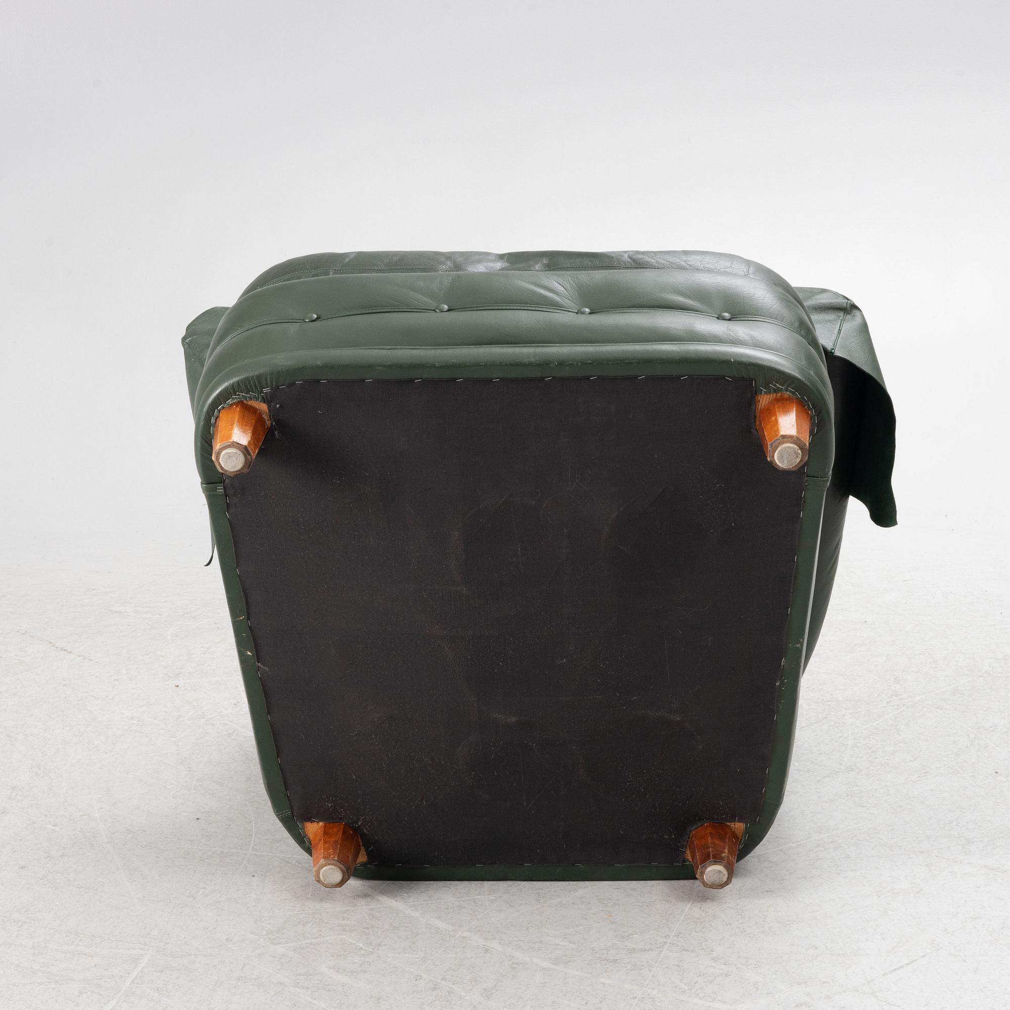 Josef Frank, fåtölj, modell 568, Firma Svenskt Tenn, 1900-talets mitt.